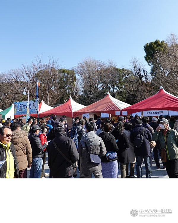 Sake Matsuri Japan Autumn in Okachimachi: Free Entry, 11 Breweries and 113 Sakes 5 Crowds gathered around a row of red tents at an outdoor festival