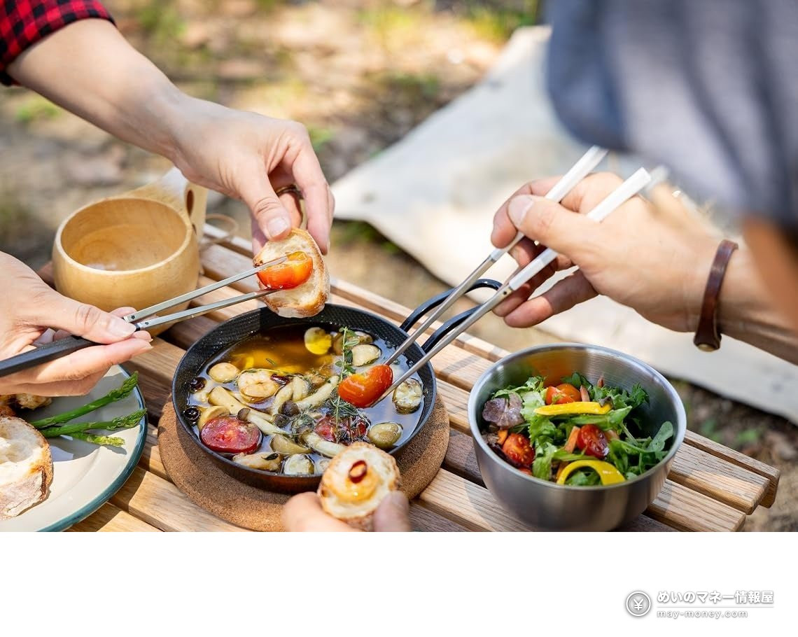 Marugoto Taiwan Fair in Koenji: Taiwanese Opera, Food Stalls and Workshops (Oct 24–25) 6 Hands using tongs to serve hot pot dishes and salad at an outdoor table