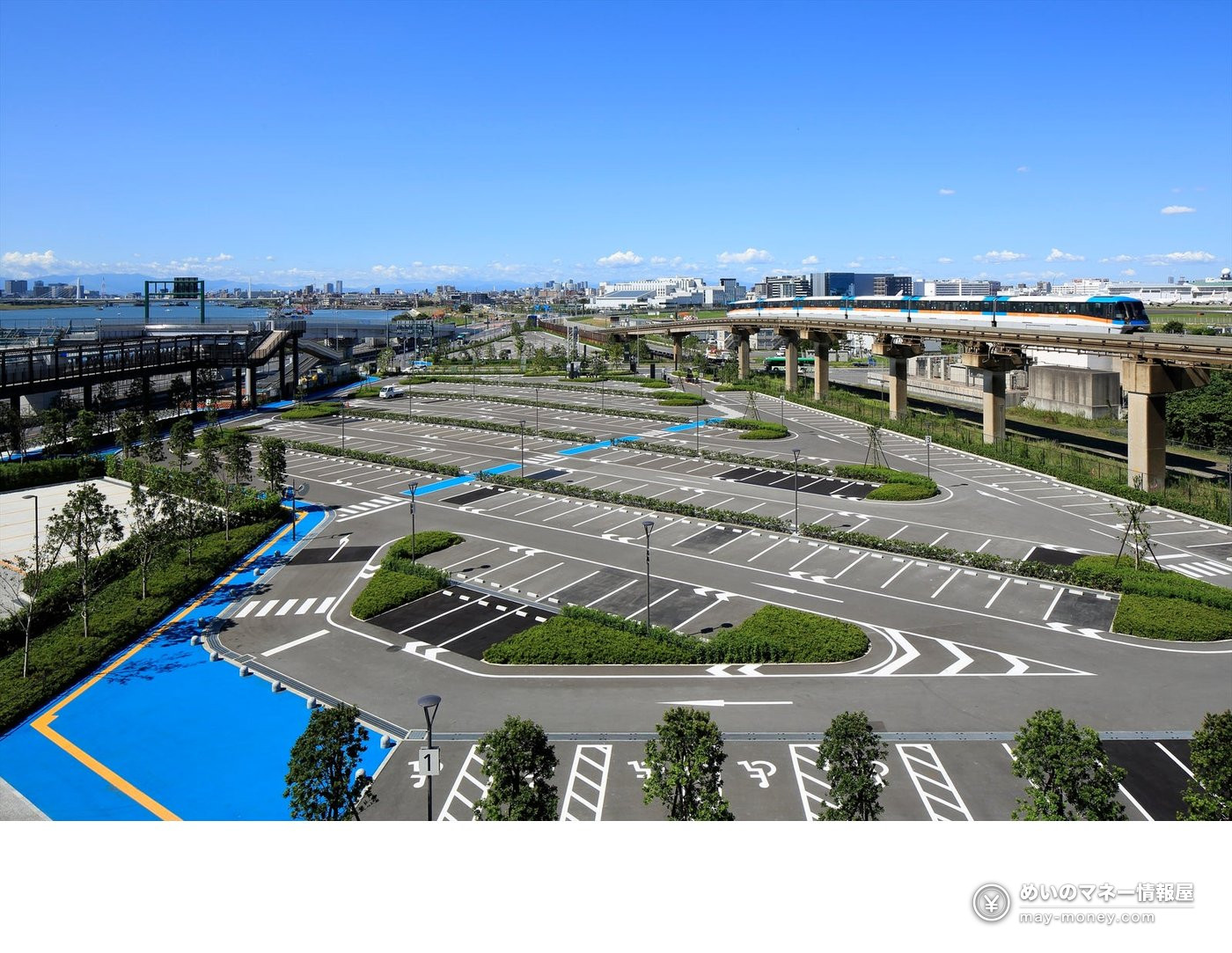 Haneda Airport Vehicle Festival: Free Entry, Oct 31–Nov 1 8 Haneda Airport Garden car park with the monorail running on the elevated track behind