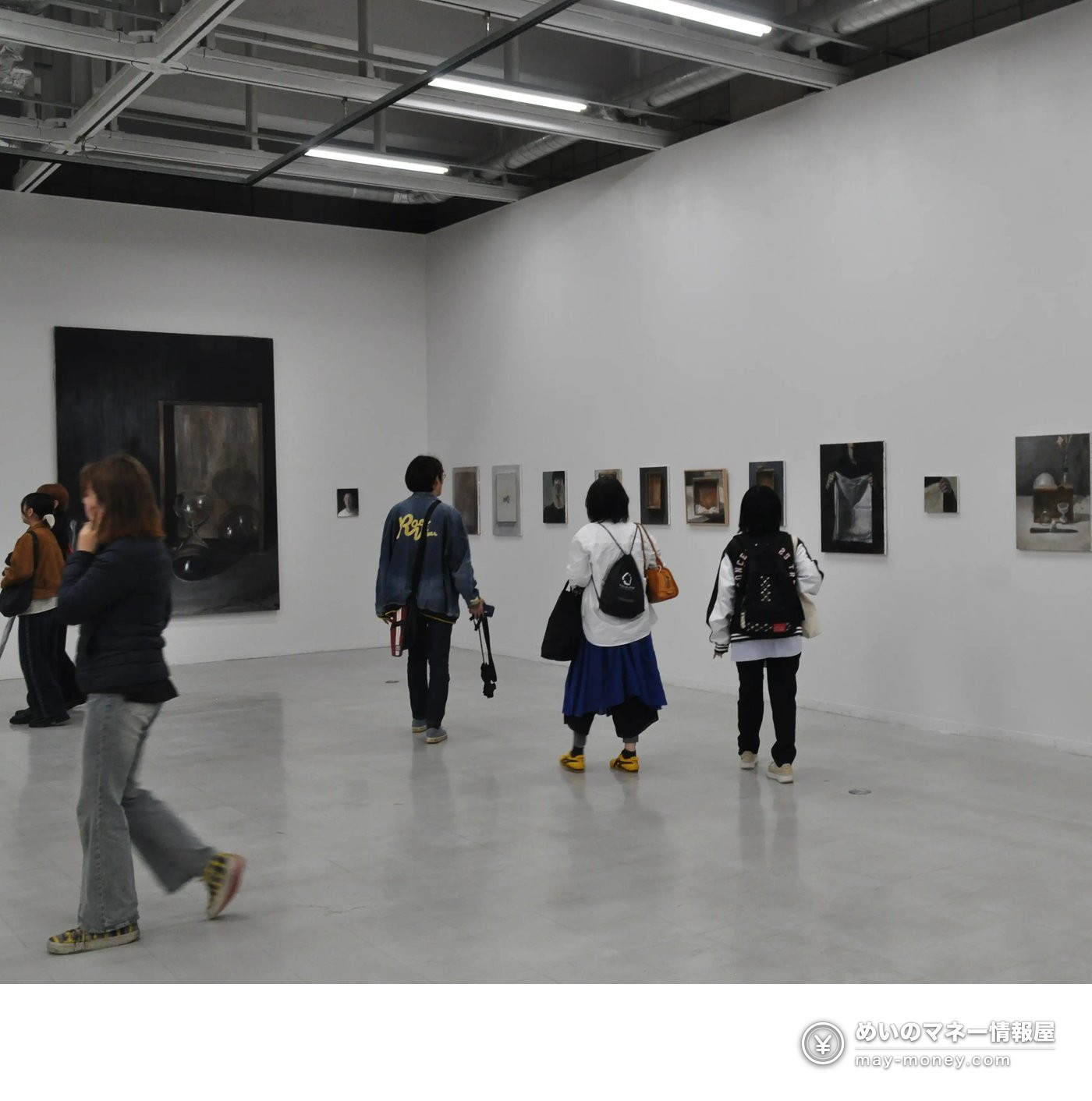 Musashino Art University Festival 2026: Dates, Access, Tips 5 A white gallery space showing student work